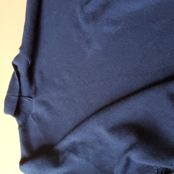 Navy blue turtleneck acrylic poncho with fringe one size - Picture 6 of 7